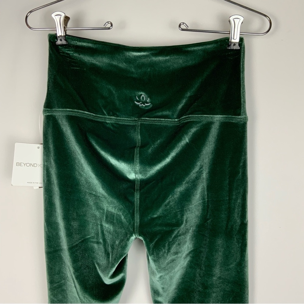 NWT Beyond Yoga Velvet Motion High Waisted Leggings - Picture 12 of 16